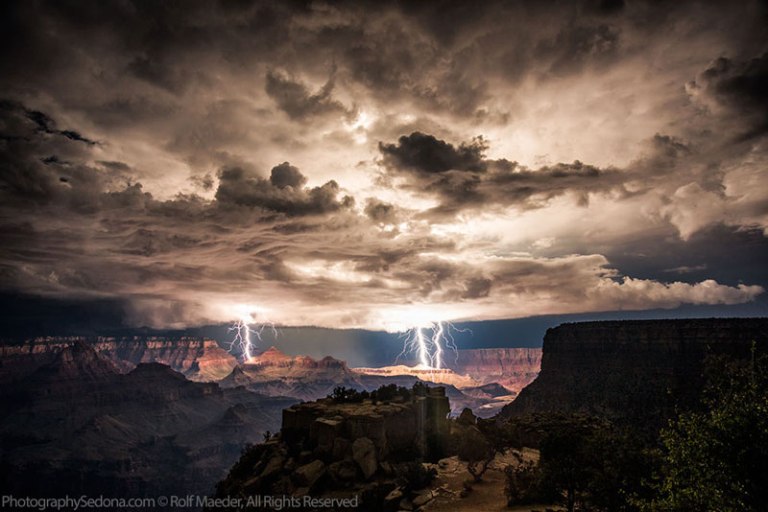 grand-canyon-lightning-storm-rolf-maeder1